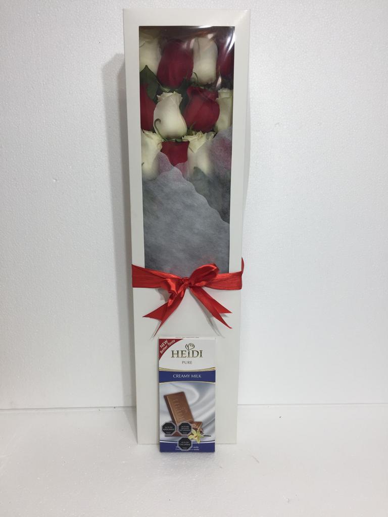 Caja con 12 Rosas y Tableta de Chocolate de 80 Gramos